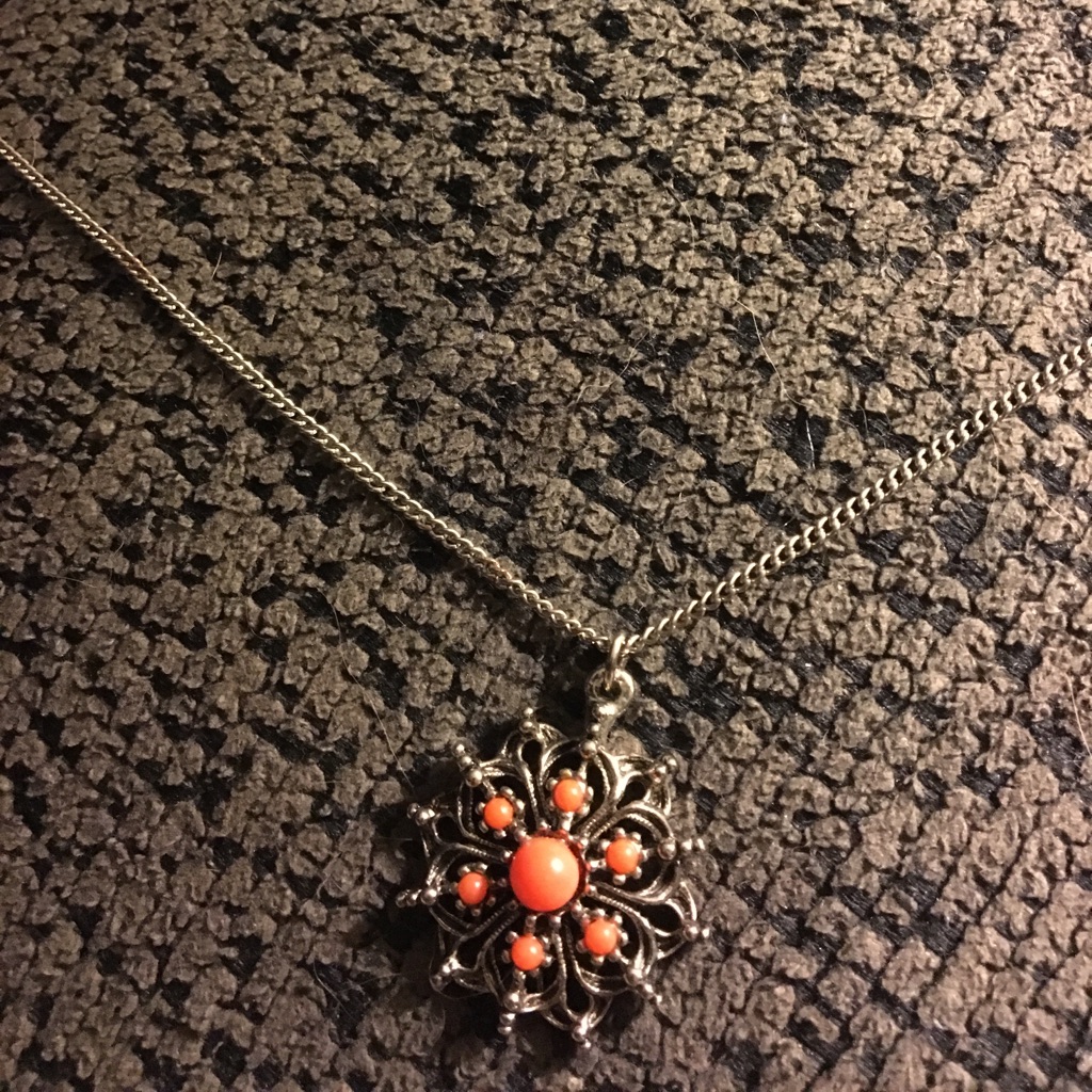 Beautiful Vintage Necklace